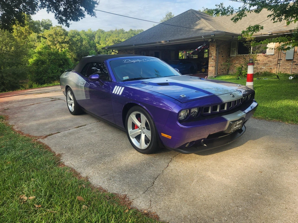 2010 Dodge Challenger SRT8 & 392 3rd Gen - Image 28 of 31
