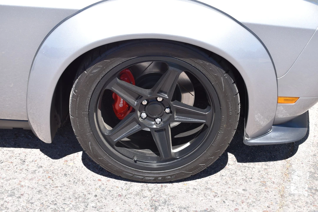 2011 Dodge Challenger SRT8 & 392 3rd Gen - Image 25 of 31