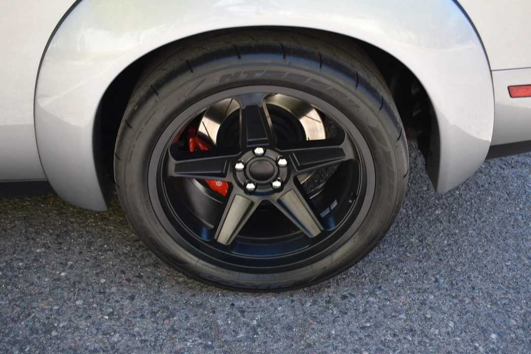2011 Dodge Challenger SRT8 & 392 3rd Gen - Image 26 of 31