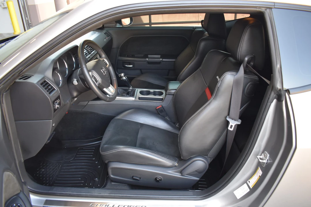 2011 Dodge Challenger SRT8 & 392 3rd Gen - Image 30 of 31
