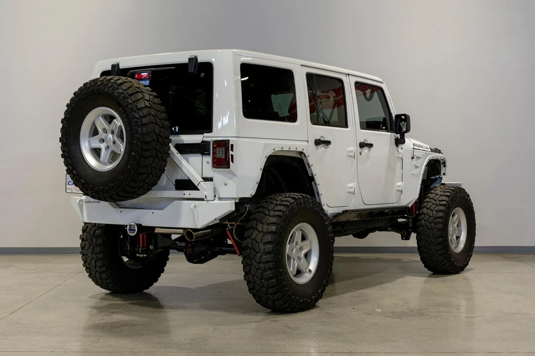 2011 Jeep JK Wrangler - Image 9 of 31