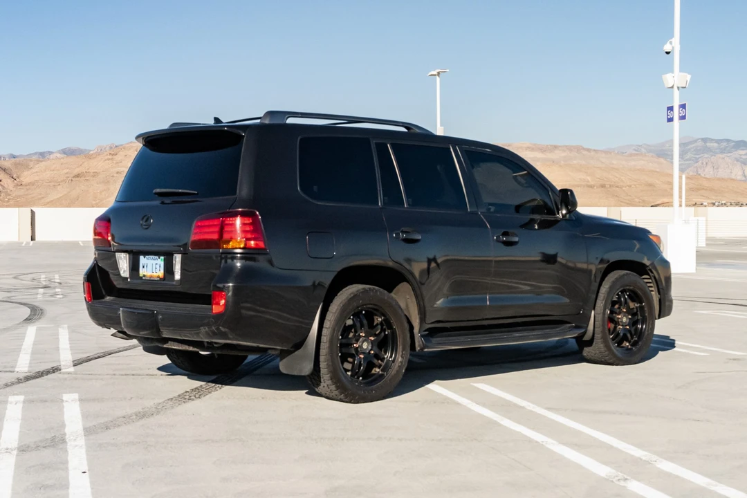 2011 Lexus LX 2nd Gen - Image 5 of 31