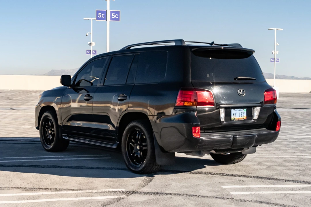 2011 Lexus LX 2nd Gen - Image 7 of 31