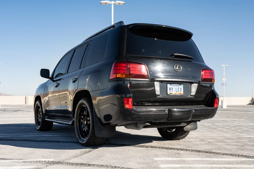 2011 Lexus LX 2nd Gen - Image 10 of 31