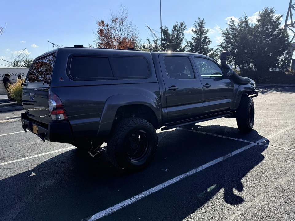 2011 Toyota Tacoma 2nd Gen - Image 23 of 31
