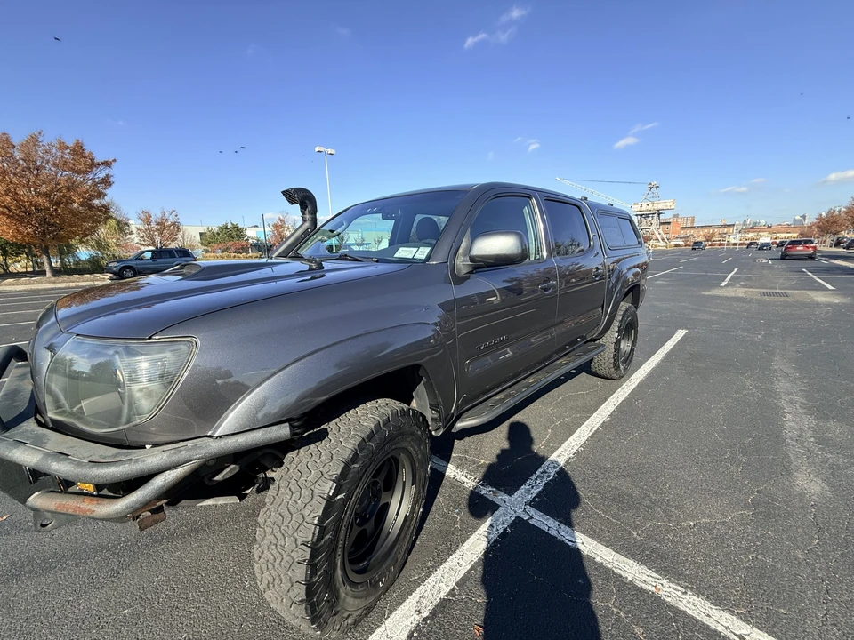 2011 Toyota Tacoma 2nd Gen - Image 11 of 31