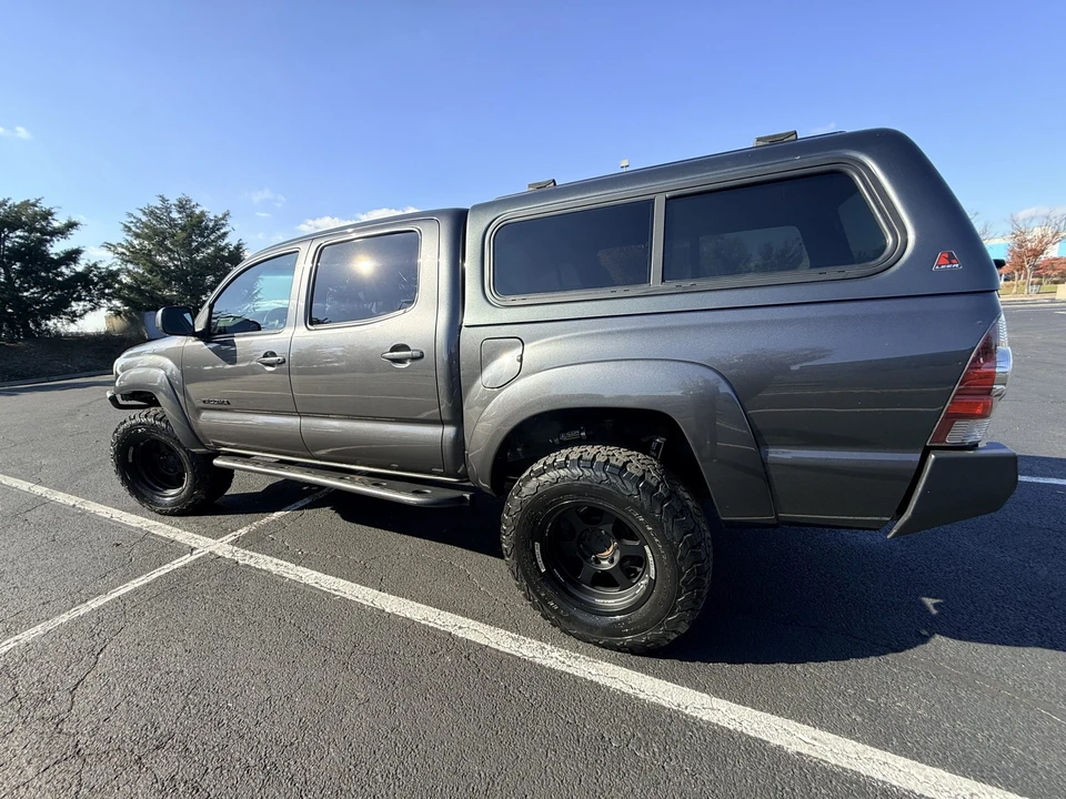 2011 Toyota Tacoma 2nd Gen - Image 19 of 31