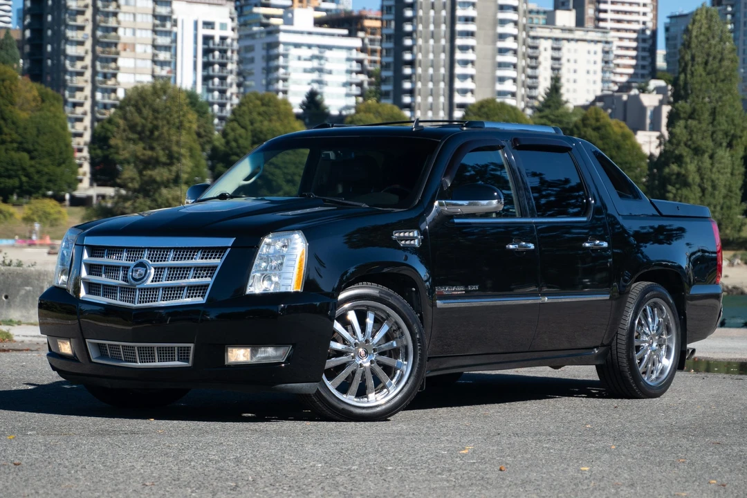 2012 Cadillac Escalade & EXT 3rd Gen - Image 4 of 31