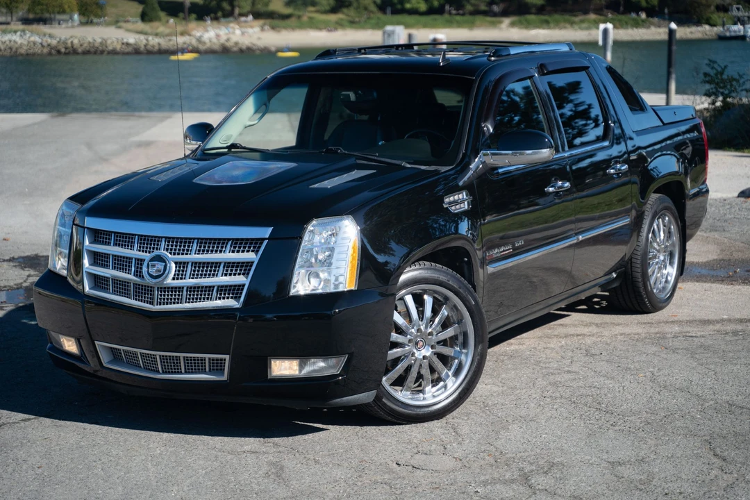 2012 Cadillac Escalade & EXT 3rd Gen - Image 5 of 31