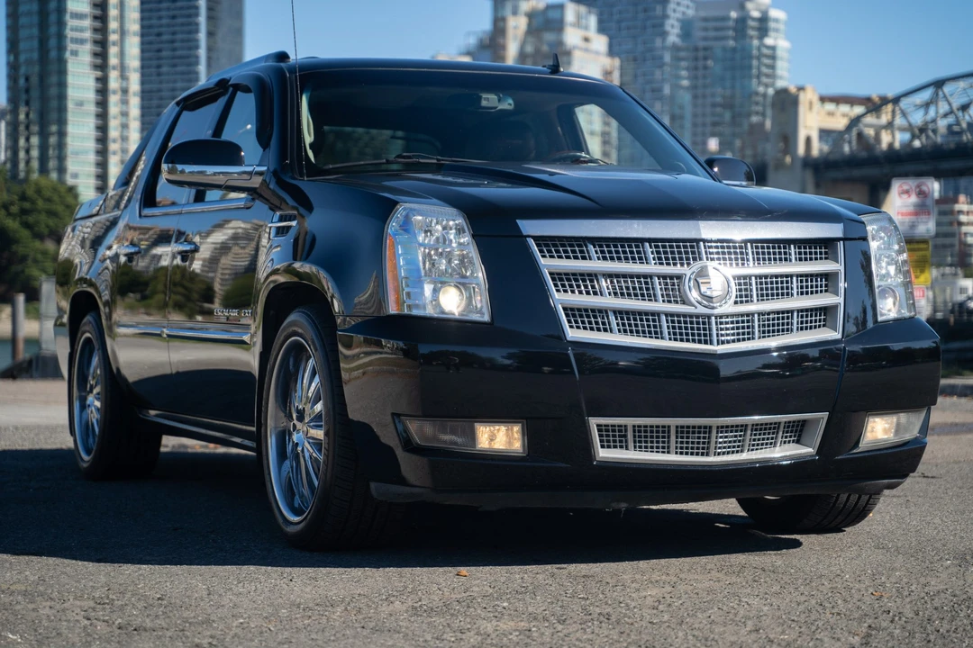2012 Cadillac Escalade & EXT 3rd Gen - Image 12 of 31