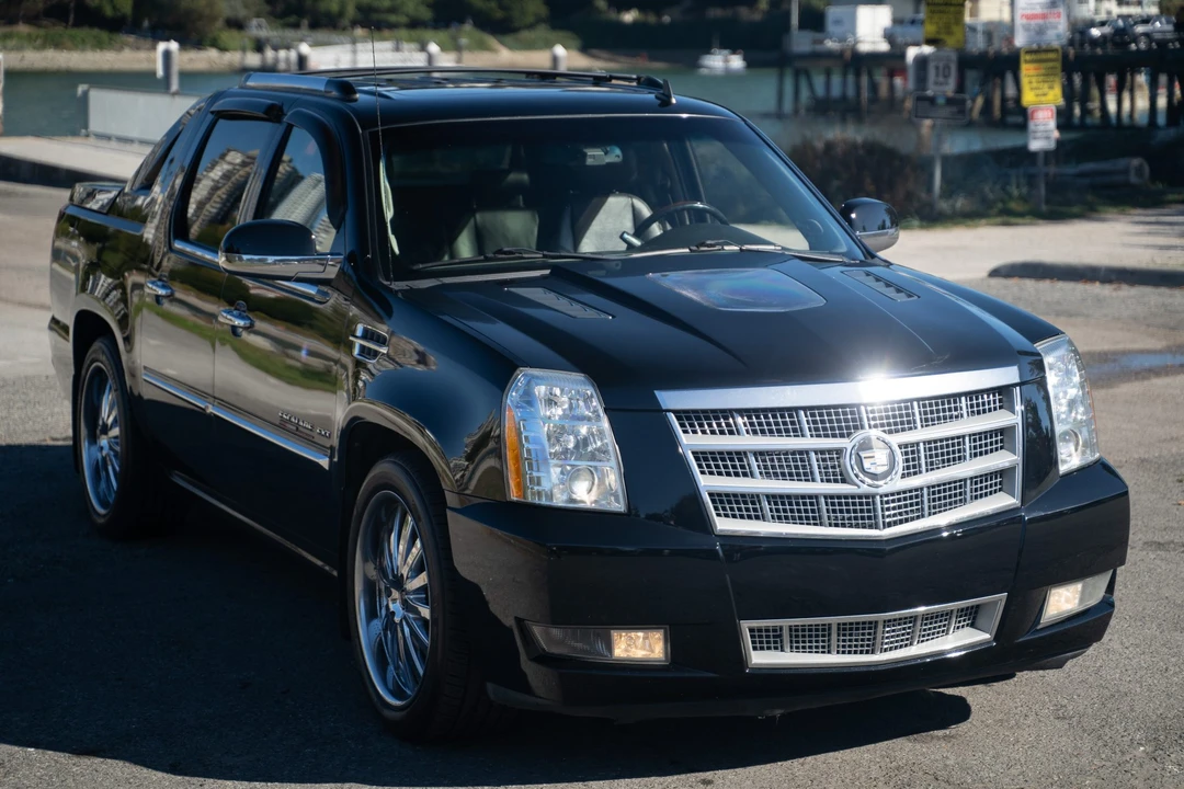 2012 Cadillac Escalade & EXT 3rd Gen - Image 13 of 31
