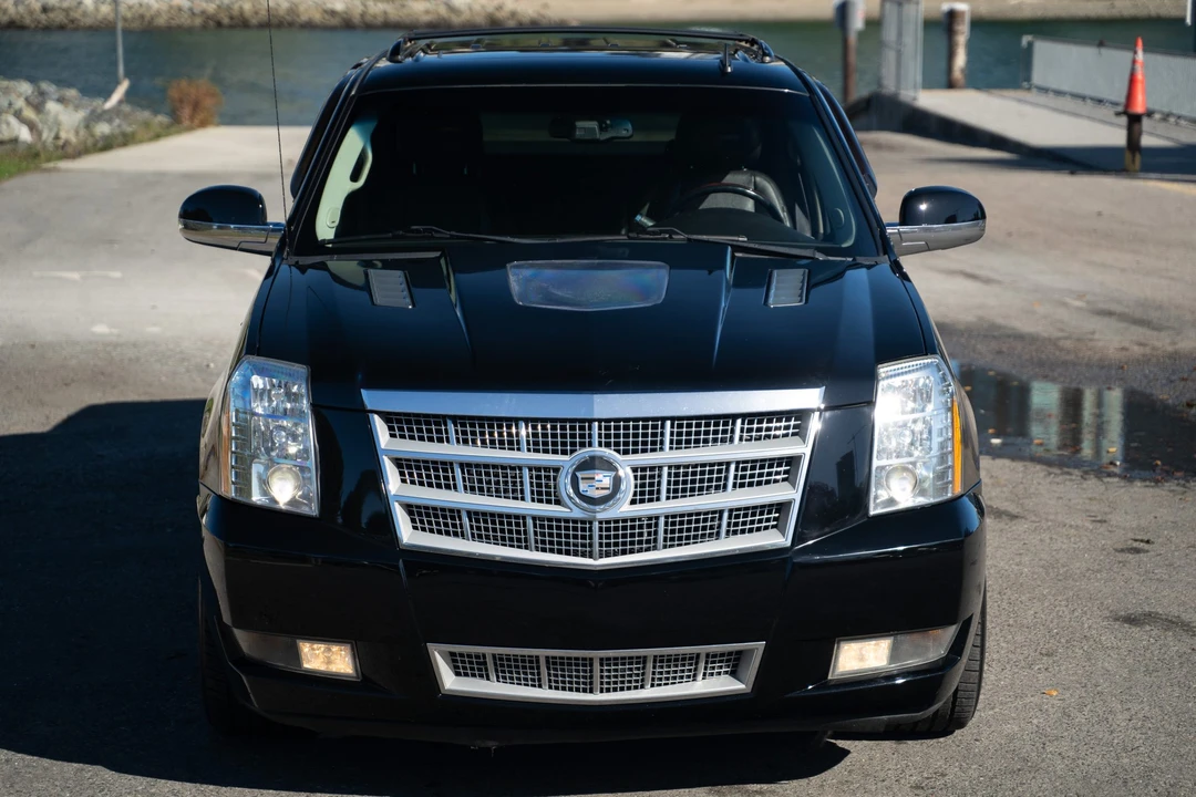 2012 Cadillac Escalade & EXT 3rd Gen - Image 9 of 31