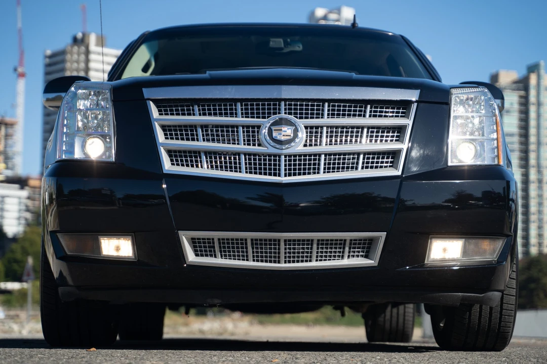2012 Cadillac Escalade & EXT 3rd Gen - Image 11 of 31