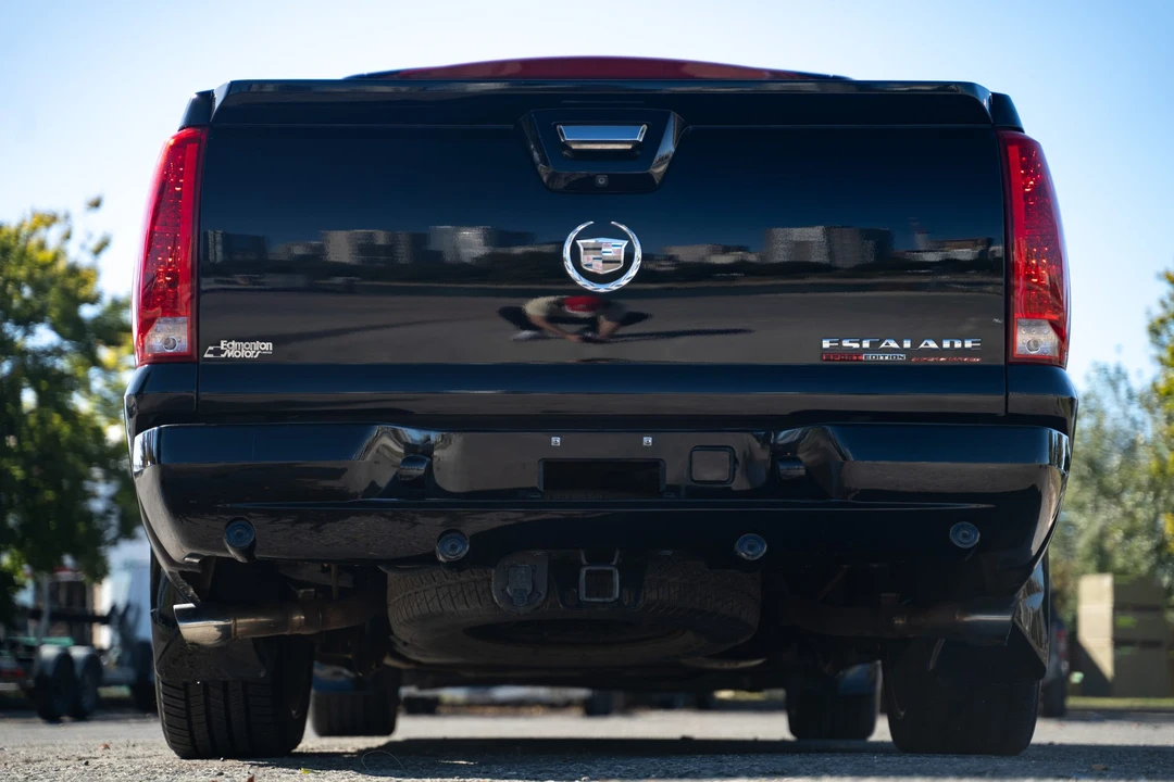 2012 Cadillac Escalade & EXT 3rd Gen - Image 26 of 31