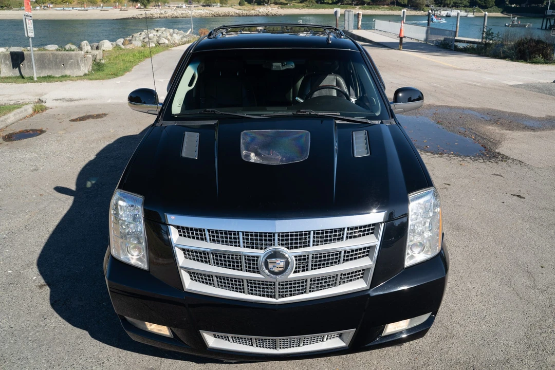 2012 Cadillac Escalade & EXT 3rd Gen - Image 8 of 31