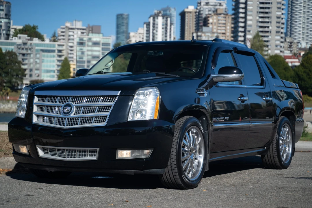 2012 Cadillac Escalade & EXT 3rd Gen - Image 6 of 31