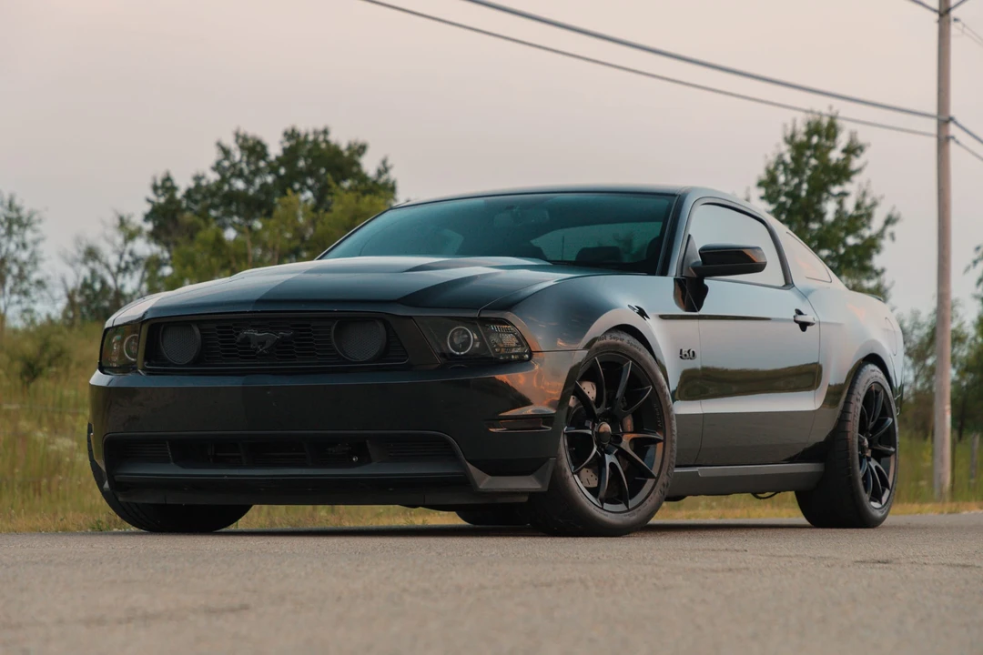 2012 Ford S197 Mustang GT - Image 11 of 31