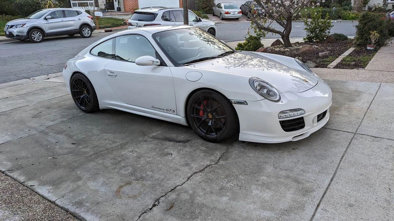 2012 Porsche 997 Carrera GTS - Image 3 of 11