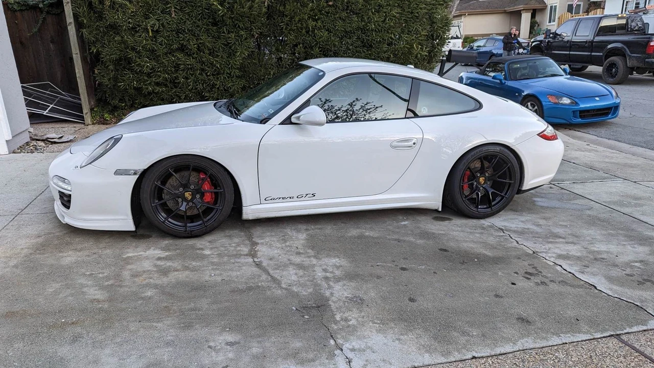 2012 Porsche 997 Carrera GTS - Image 2 of 11