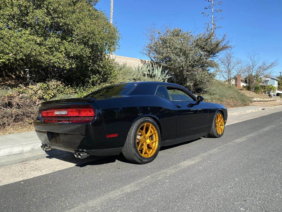 2013 Dodge Challenger 3rd Gen - Image 19 of 31