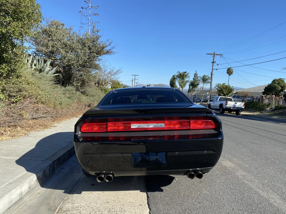 2013 Dodge Challenger 3rd Gen - Image 15 of 31