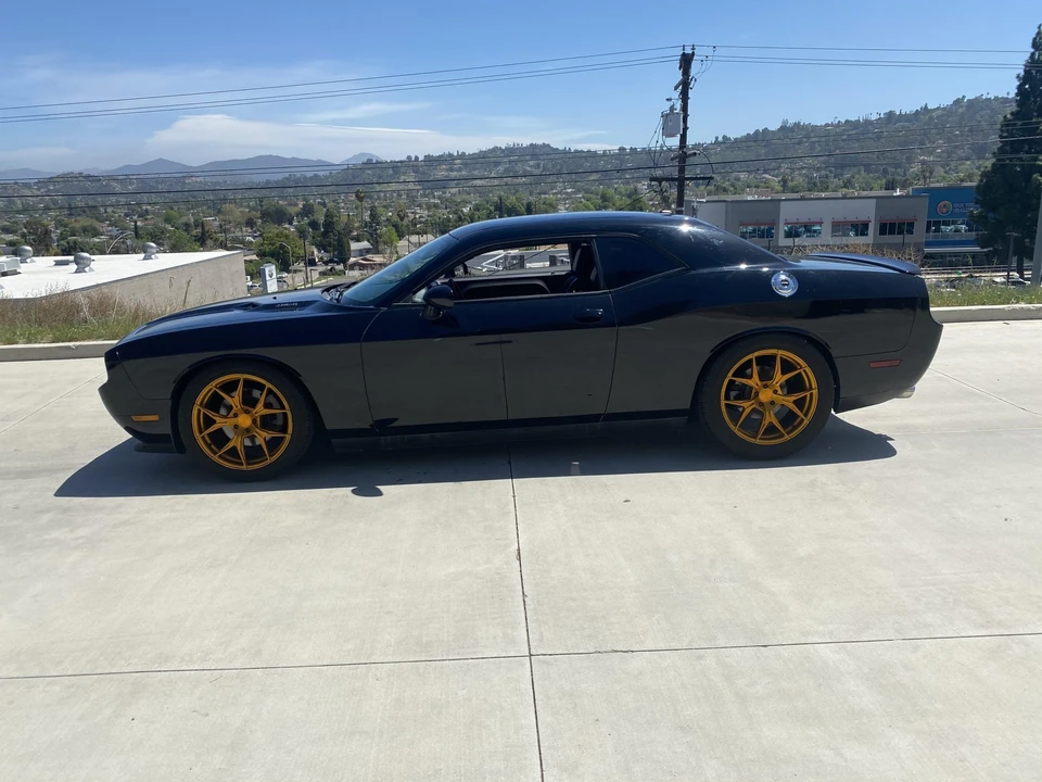 2013 Dodge Challenger 3rd Gen - Image 10 of 31