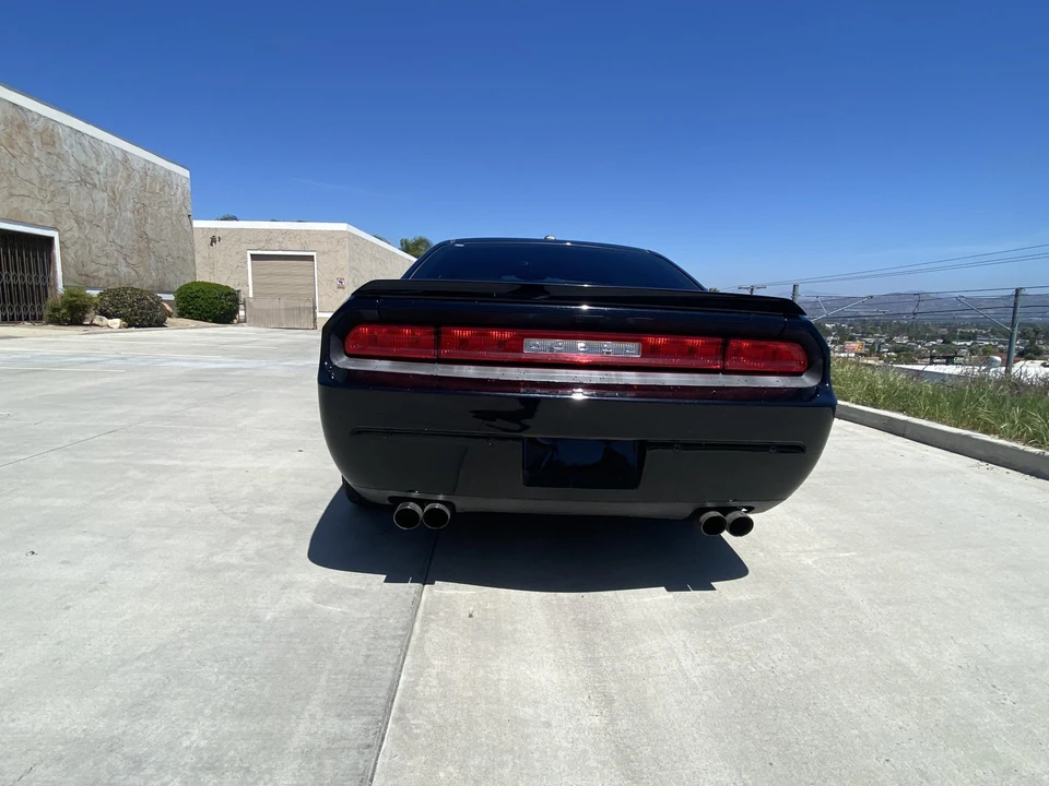 2013 Dodge Challenger 3rd Gen - Image 16 of 31