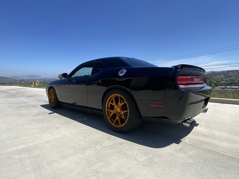 2013 Dodge Challenger 3rd Gen - Image 13 of 31