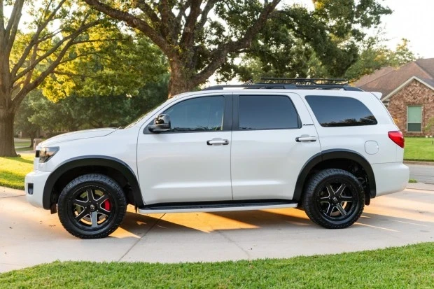 2013 Toyota Sequoia 2nd Gen - Image 3 of 7