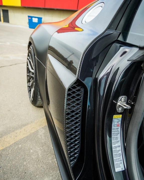 2014 Audi 42 R8 - Image 18 of 31