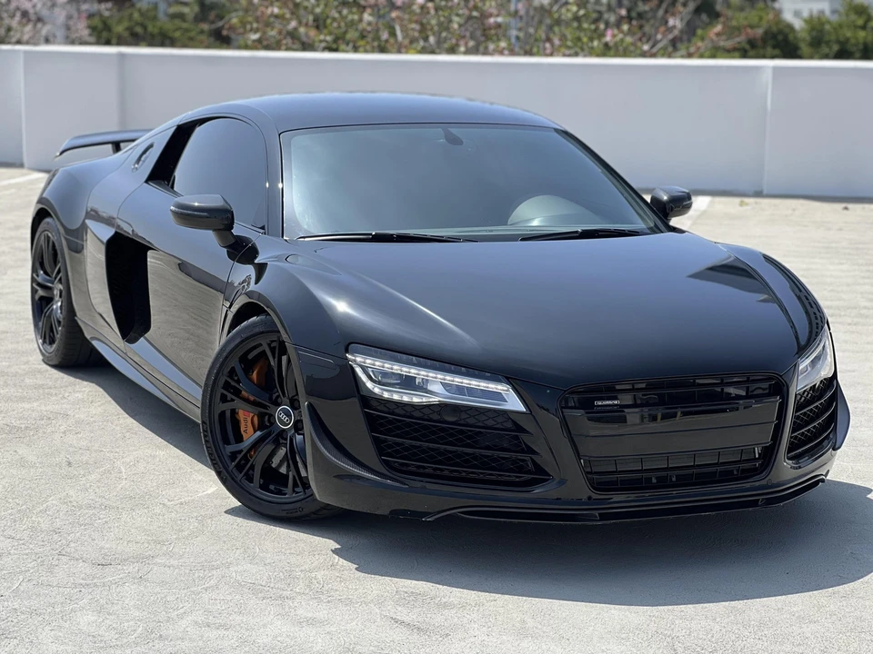 2014 Audi 42 R8 - Image 8 of 31