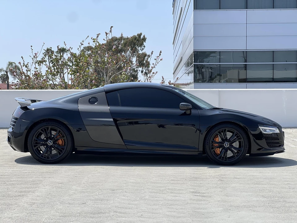 2014 Audi 42 R8 - Image 12 of 31