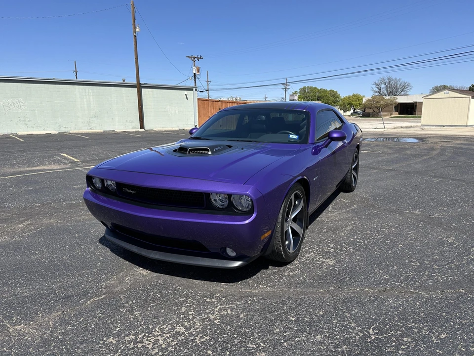 2014 Dodge Challenger 3rd Gen - Image 9 of 31
