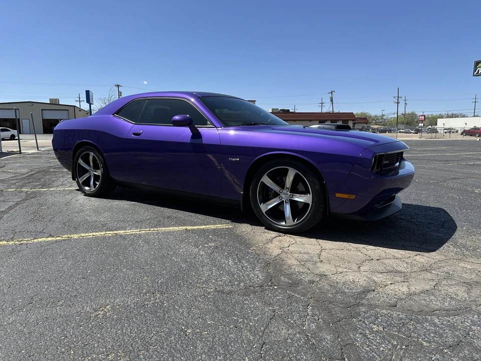 2014 Dodge Challenger 3rd Gen - Image 19 of 31