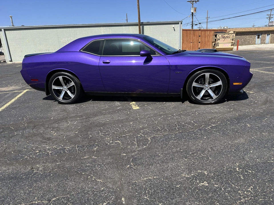 2014 Dodge Challenger 3rd Gen - Image 23 of 31