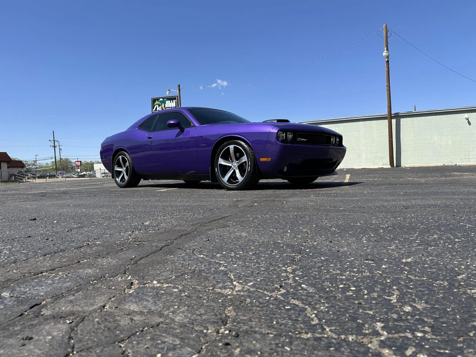 2014 Dodge Challenger 3rd Gen - Image 21 of 31