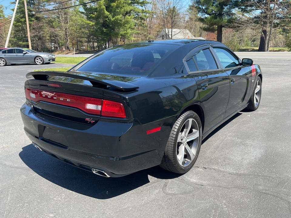 2014 Dodge Charger 6th Gen - Image 13 of 31