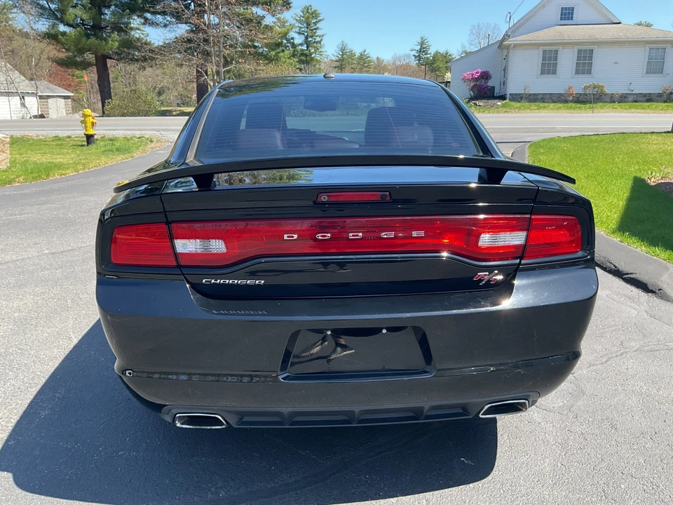 2014 Dodge Charger 6th Gen - Image 14 of 31