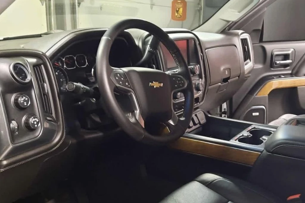 2015 Chevrolet Silverado 3rd Gen - Image 5 of 8