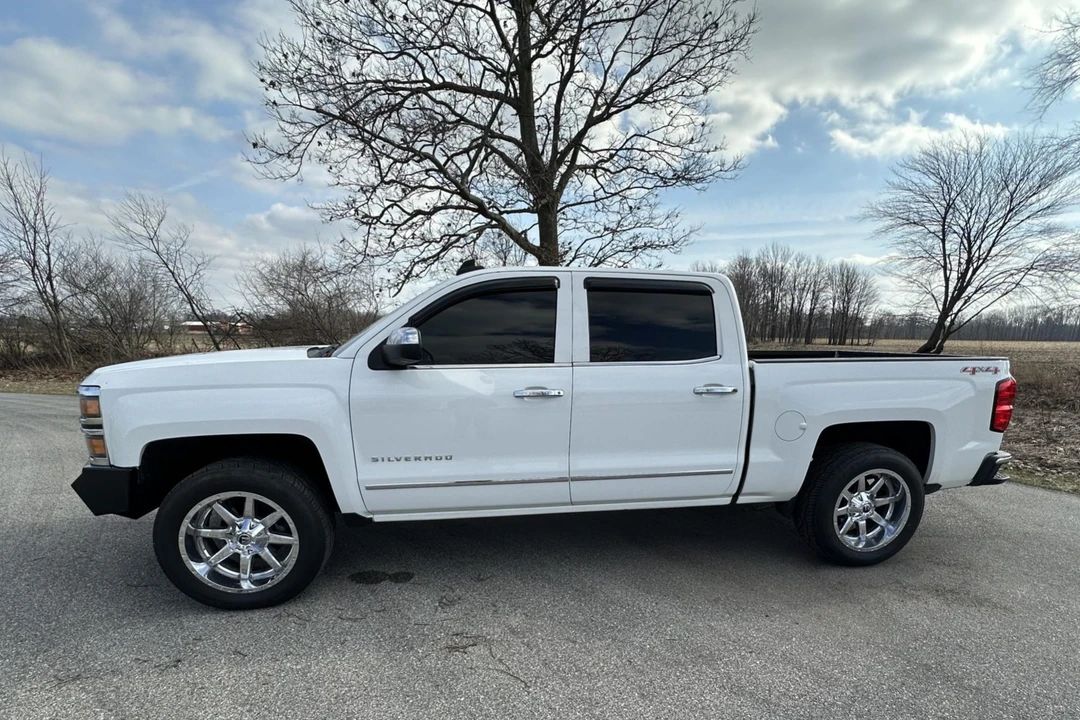 2015 Chevrolet Silverado 3rd Gen - Image 3 of 8