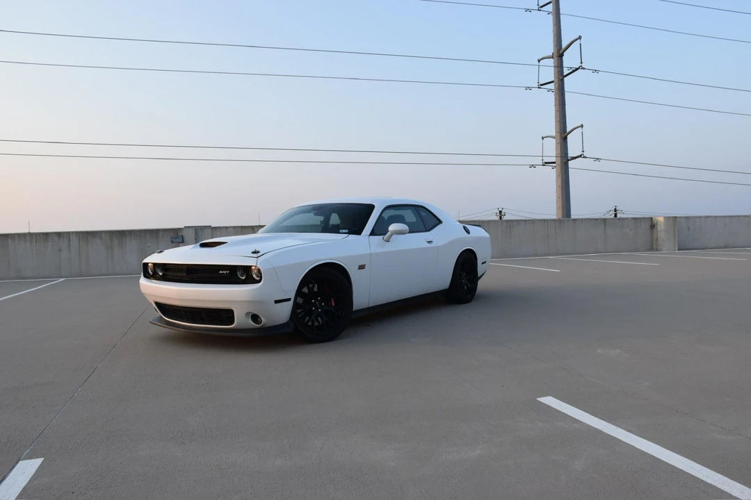 2015 Dodge Challenger SRT8 & 392 3rd Gen - Image 8 of 31