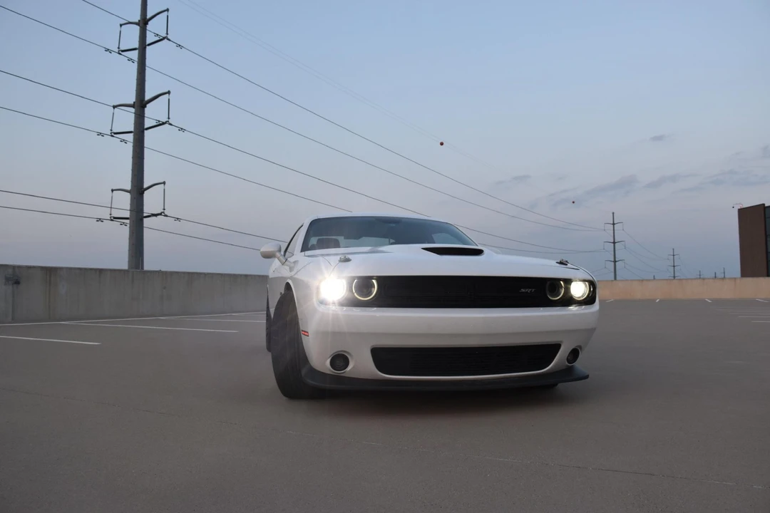 2015 Dodge Challenger SRT8 & 392 3rd Gen - Image 20 of 31