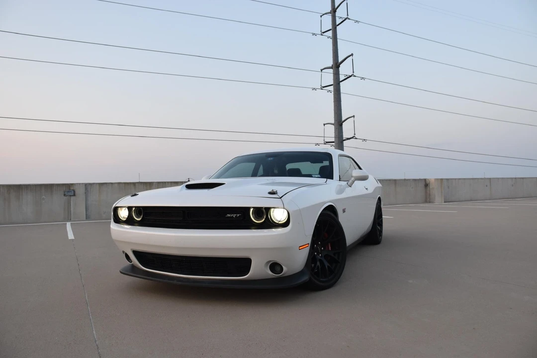 2015 Dodge Challenger SRT8 & 392 3rd Gen - Image 22 of 31