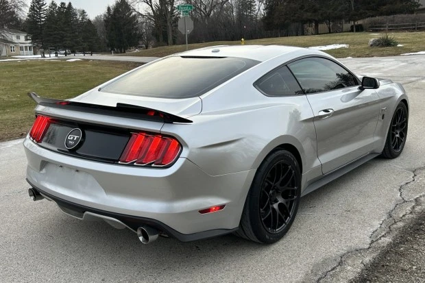 2015 Ford S550 Mustang - Image 2 of 8