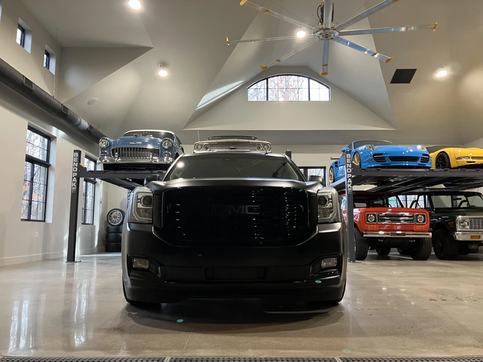 2015 GMC Yukon 4th Gen - Image 24 of 31