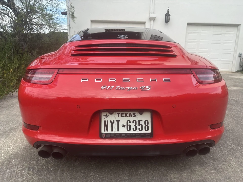 2015 Porsche 991 Carrera 4S - Image 10 of 31