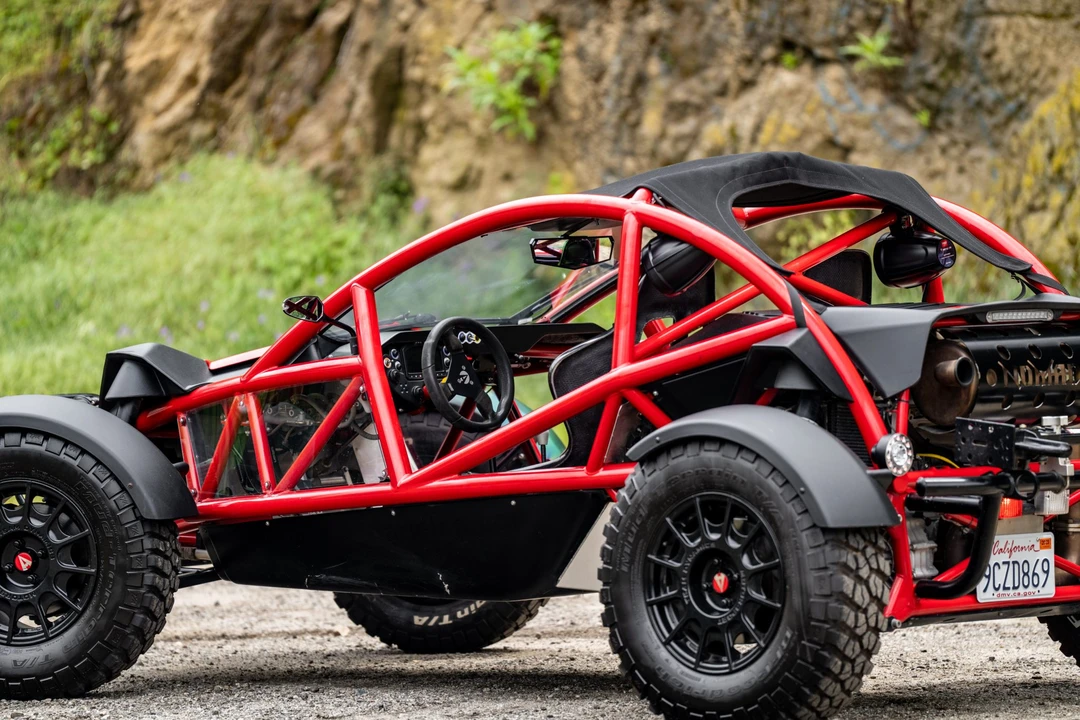 2016 Ariel - Image 10 of 31