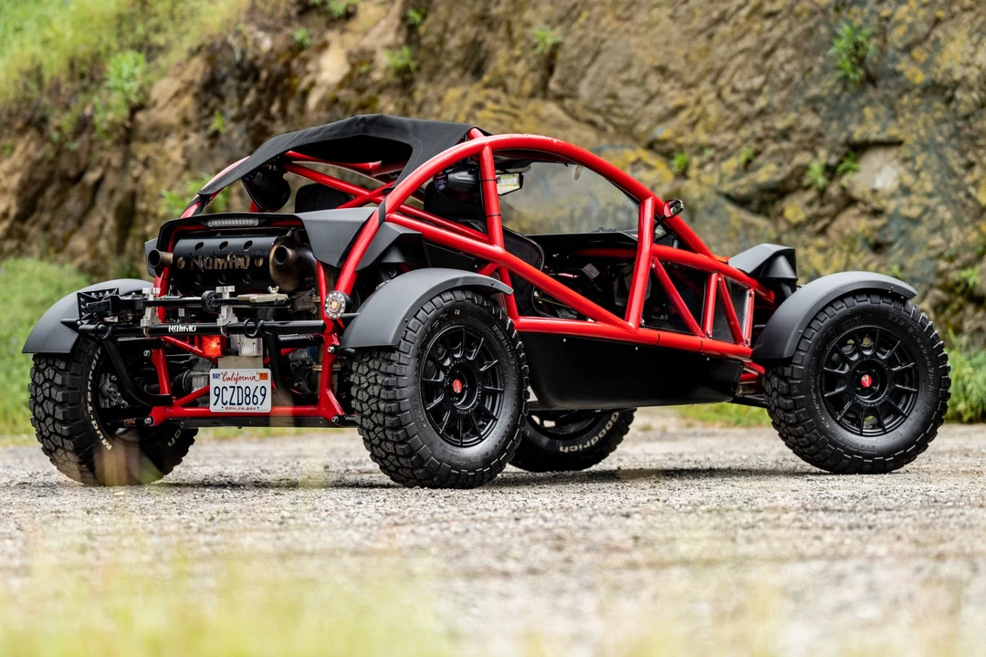 2016 Ariel - Image 6 of 31