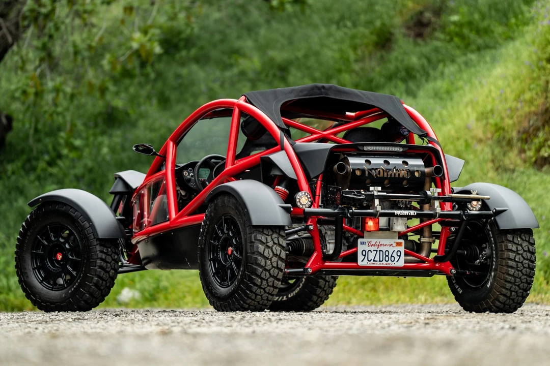 2016 Ariel - Image 8 of 31