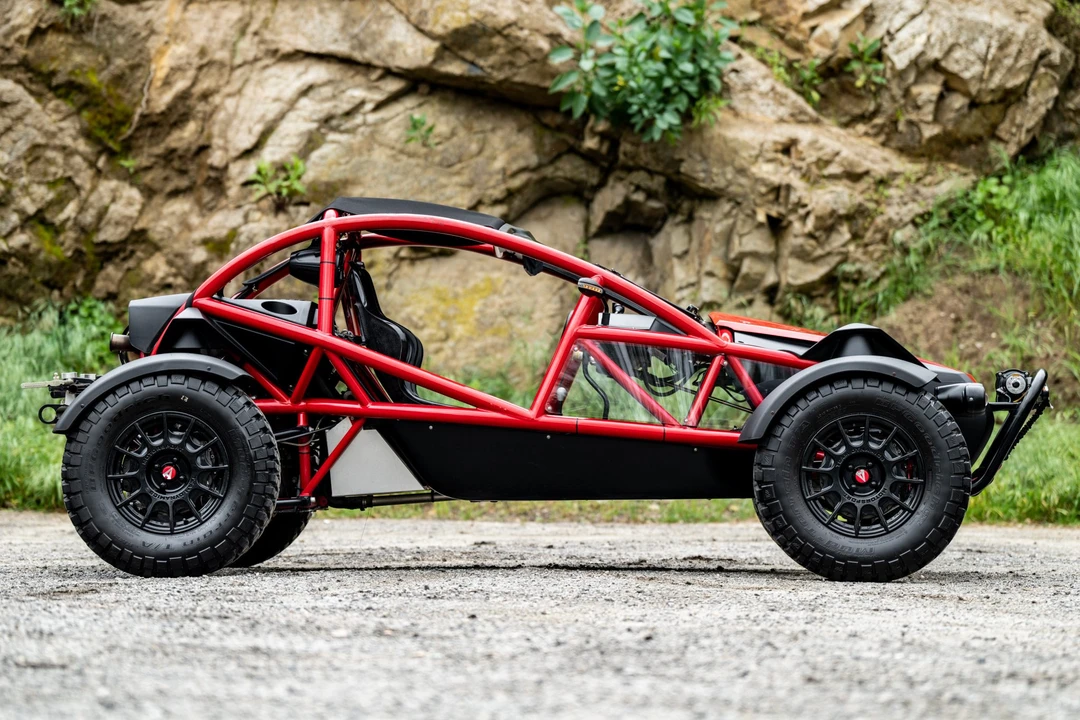 2016 Ariel - Image 5 of 31